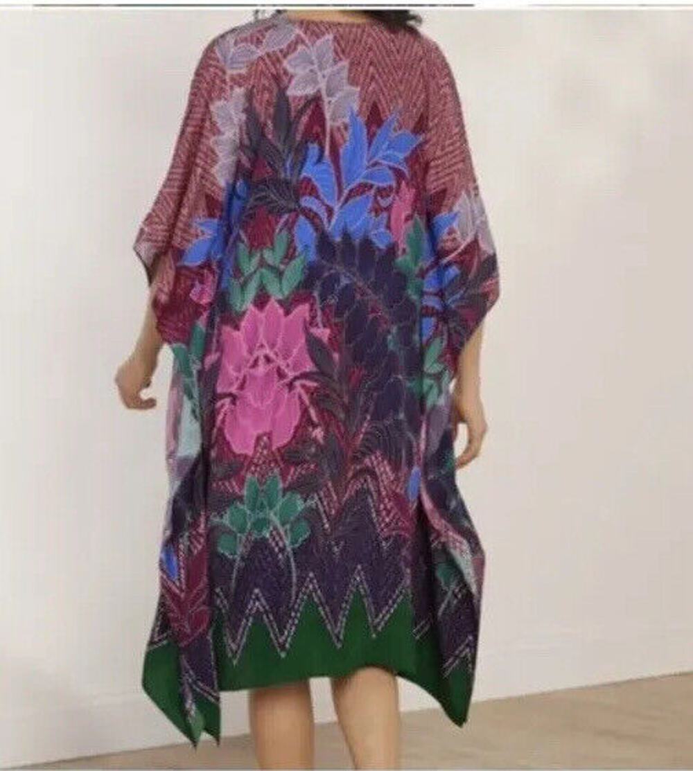 Soft Surroundings Large multicolor floral v-neck Adelaide caftan size S/M